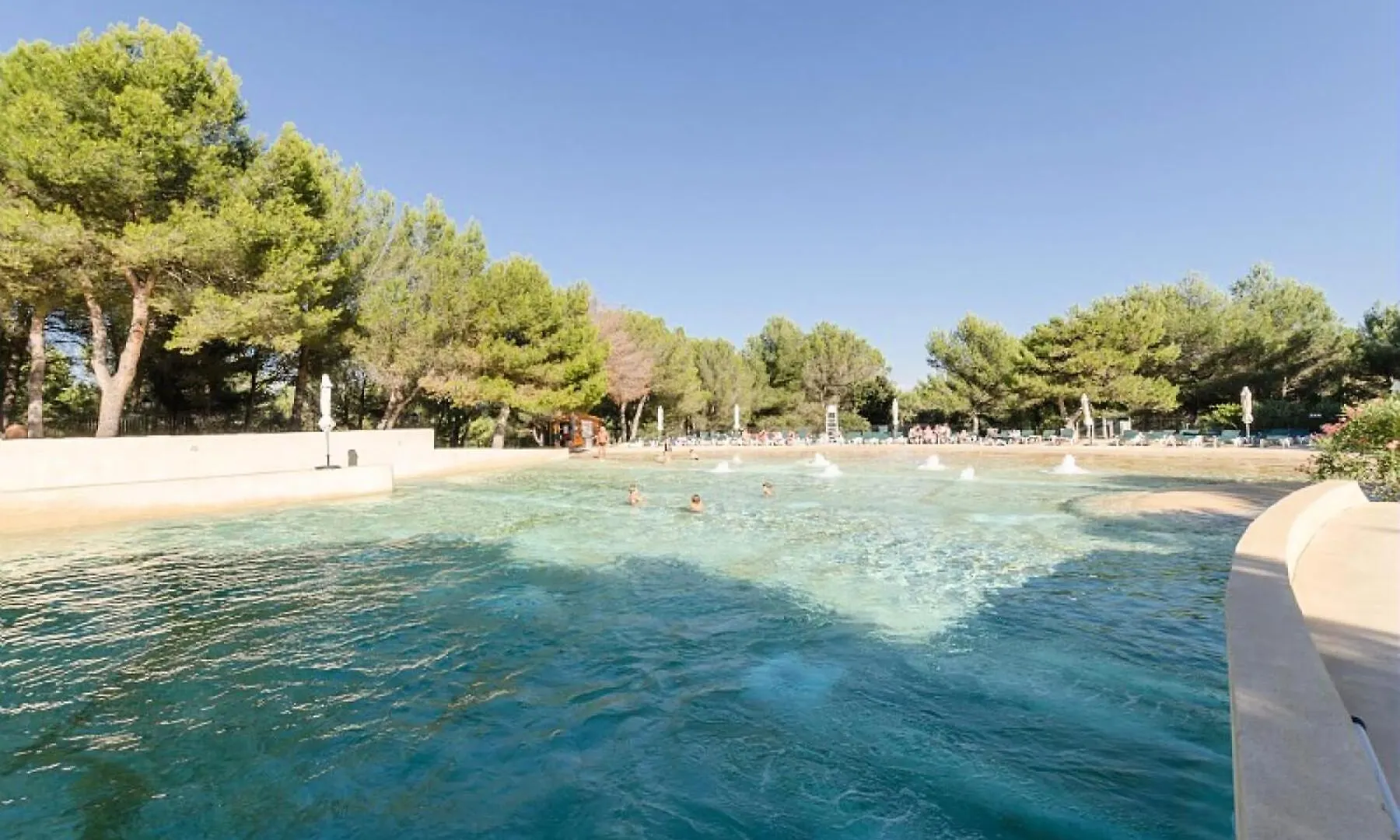Apartment Village Pont Royal En Provence - Maeva Home - Appartement 2 Pieces 7 Personnes - Selection Mae-6052 Mallemort France